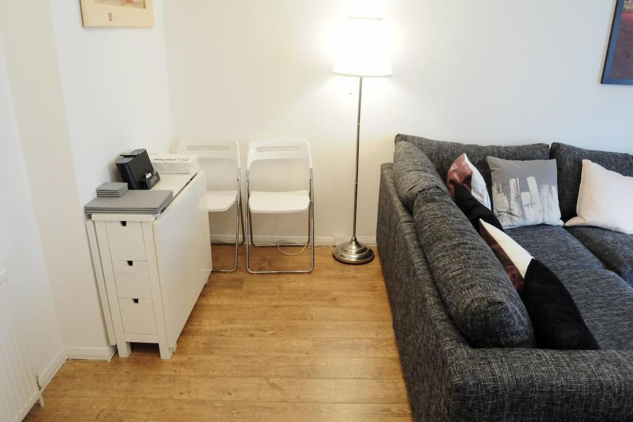 Peaceful And Quiet Apartment In A Bustling City 爱丁堡 外观 照片