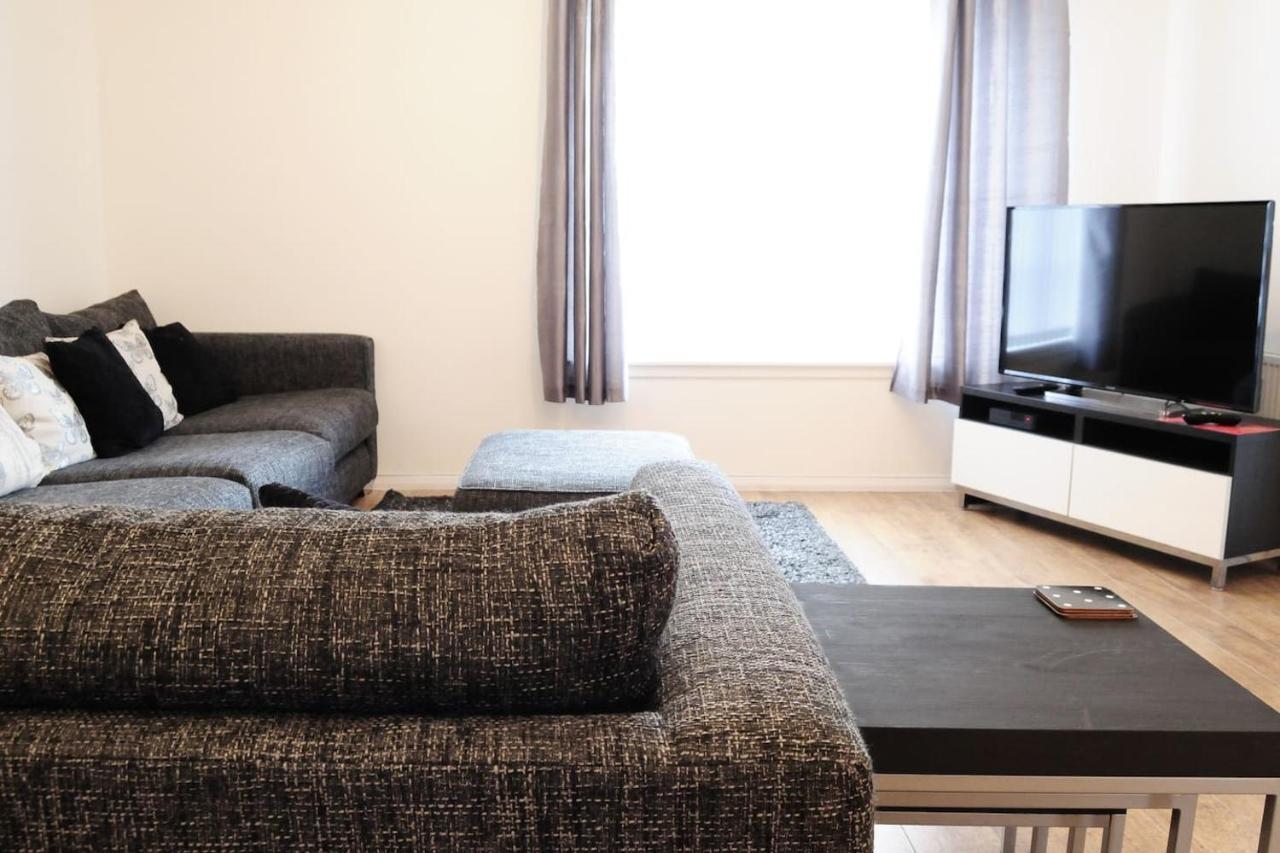 Peaceful And Quiet Apartment In A Bustling City 爱丁堡 外观 照片