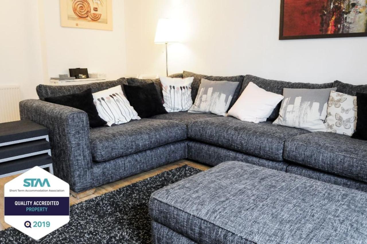 Peaceful And Quiet Apartment In A Bustling City 爱丁堡 外观 照片